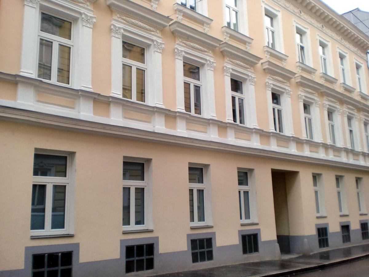 Apartments In Vienna Near Schonbrunn & Westbahnhof - Keyless Check-In Exterior foto
